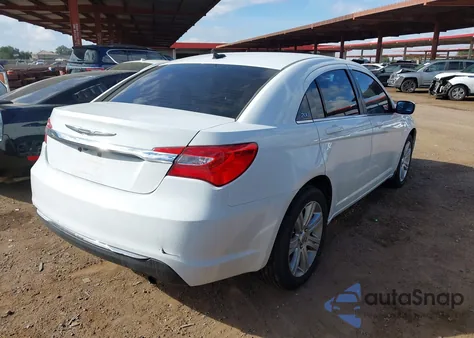 2013 Chrysler 200 Lx from USA, damaged, VIN 1C3CCBAB5DN705115